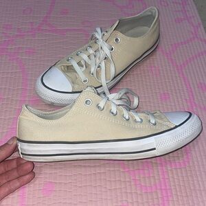 Light tan converse